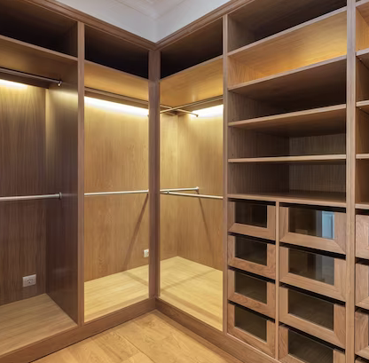 armarios-a-medida-vestidores-madera-en-malaga-e99e